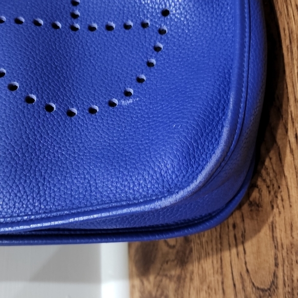 SOLD HERMES Electric Blue Clemence Leather Evelyne III 33 Bag - Picture 3 of 16